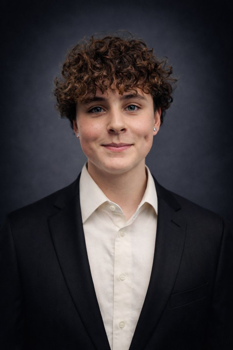 Xavier Oakley